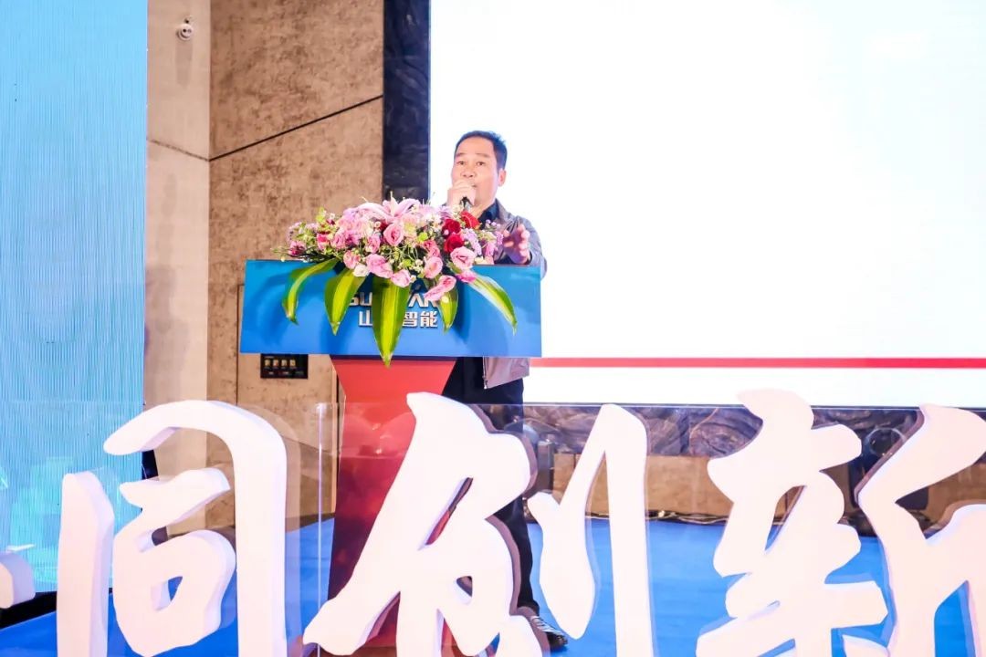 饕餮盛宴！米兰在线登录-米兰(中国)
智能•建华建材预制桩施工装备与技术交流会隆重召开