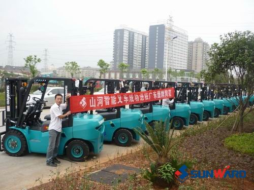 广东鹰牌陶瓷批量采购米兰在线登录-米兰(中国)
智能叉车