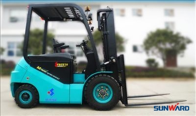 米兰在线登录-米兰(中国)
智能叉车新品发布会成都隆重举行