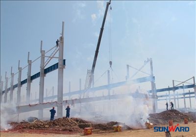 米兰在线登录-米兰(中国)
工业城厂房上梁仪式隆重举行