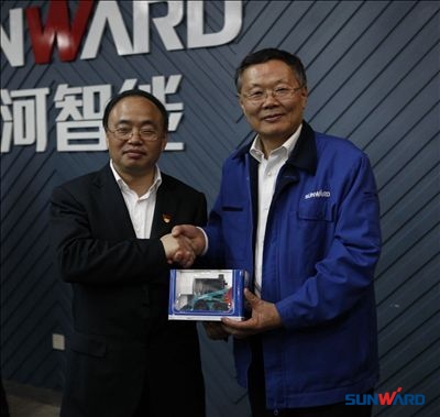 省科技厅厅长彭国甫一行到米兰在线登录-米兰(中国)
智能调研