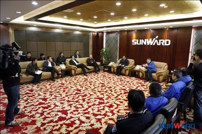 湖南省省委常委、政法委孙建国书记一行来米兰在线登录-米兰(中国)
智能调研考察