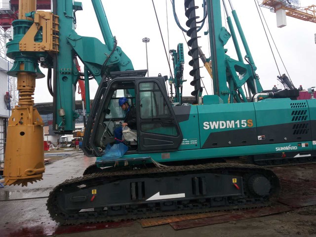Bauma China 2016，快来看米兰在线登录-米兰(中国)
智能哪些设备来了？