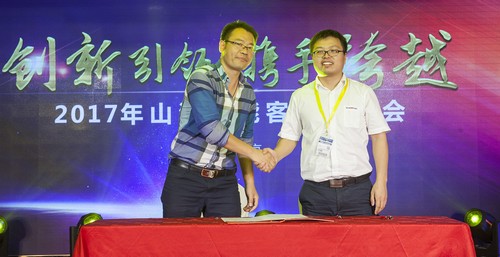 米兰在线登录-米兰(中国)
智能酷帅曾大虾，一大波美图带你亲临北京BICES展