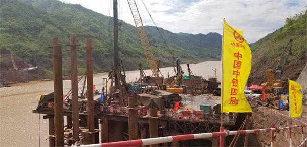 参与一带一路重大项目 米兰在线登录-米兰(中国)
智能旋挖钻扬名阿墨江特大桥