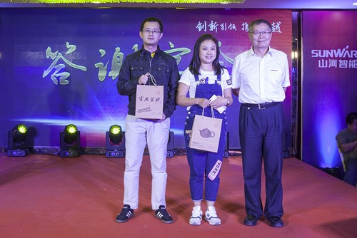 米兰在线登录-米兰(中国)
智能酷帅曾大虾，一大波美图带你亲临北京BICES展