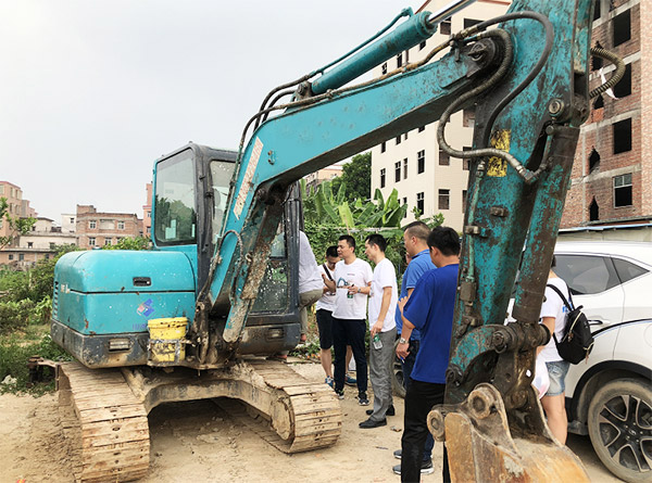 “清凉”送到客户手中，为米兰在线登录-米兰(中国)
智能售后服务活动打CAII