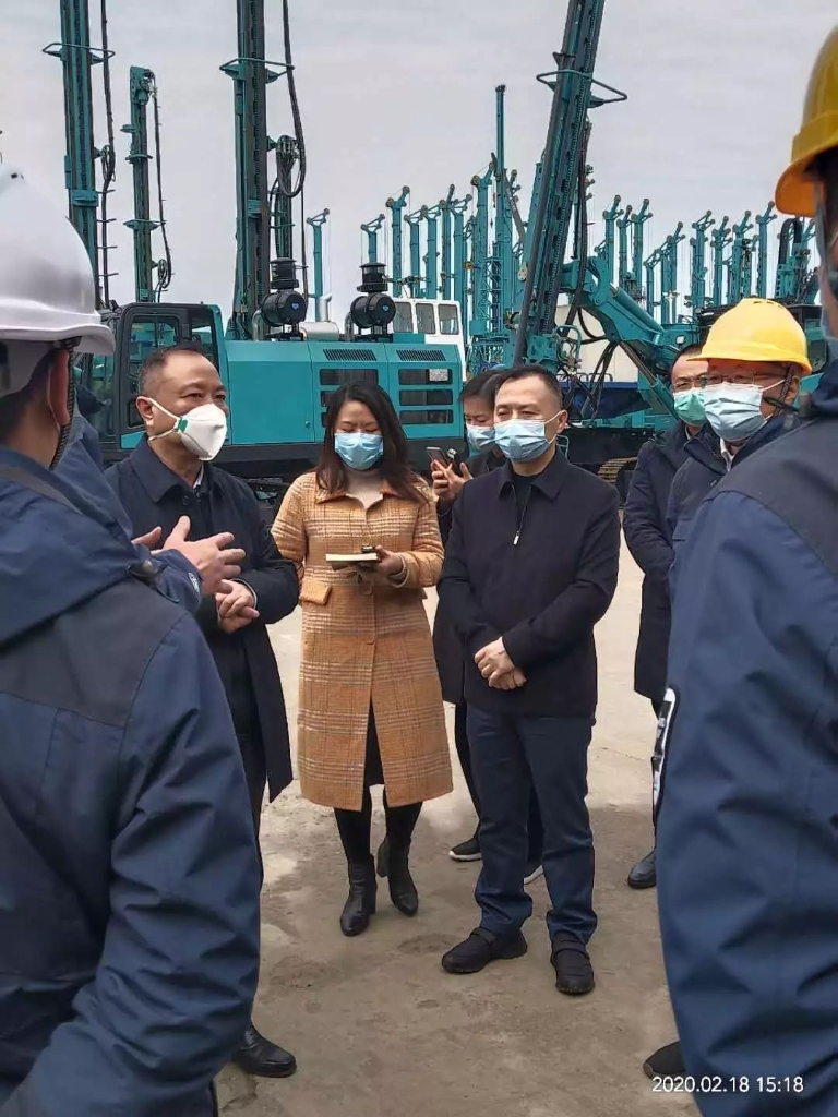 张庆红调研米兰在线登录-米兰(中国)
智能疫情防控和复工复产工作