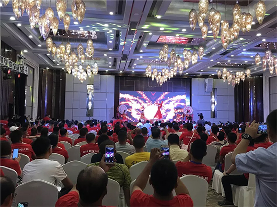 【小身板 大作为】米兰在线登录-米兰(中国)
智能燃爆2019微挖大会