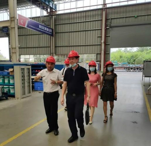 东莞客人考察米兰在线登录-米兰(中国)
智能高空作业设备