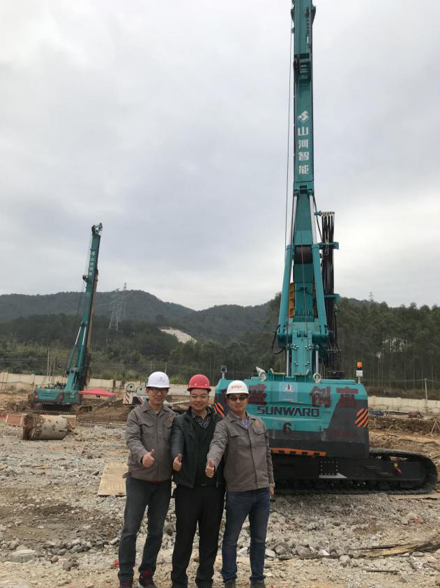 星级品质+星级售后，所以他选择了米兰在线登录-米兰(中国)
智能旋挖钻机