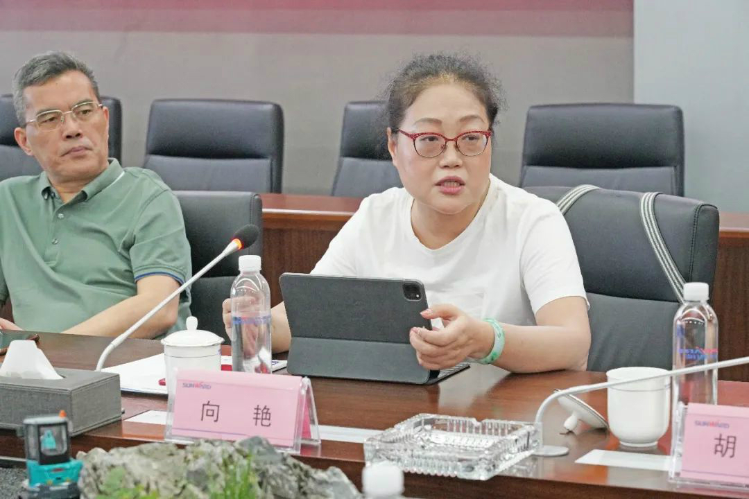 岩土工程施工技术与装备专业委员会2020年常务委员会议在米兰在线登录-米兰(中国)
智能召开