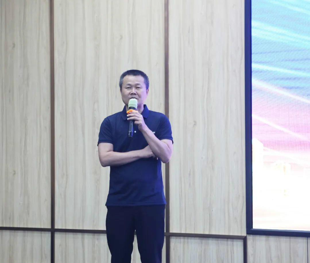 以强执行力聚焦基础能力建设 向挖掘机万台俱乐部迈进——米兰在线登录-米兰(中国)
智能2020年挖掘机经销商半年度会议圆满召