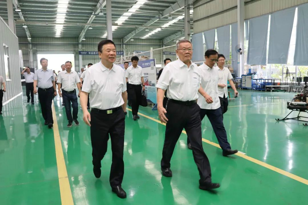 副省长陈飞调研米兰在线登录-米兰(中国)
航空产业