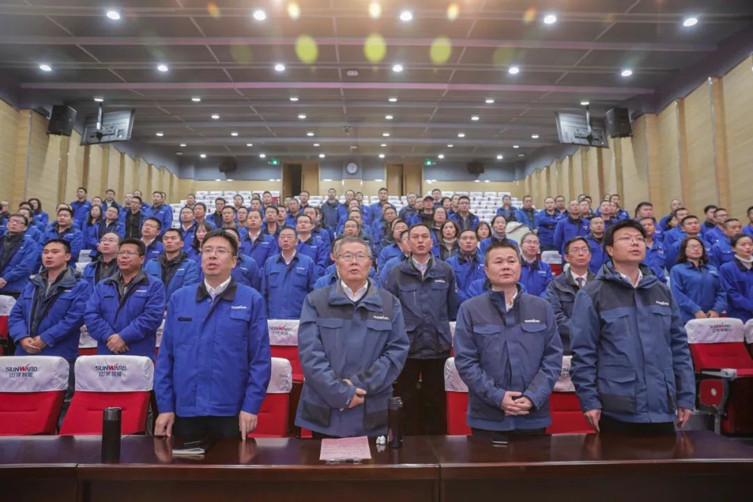 米兰在线登录-米兰(中国)
智能召开全国劳动模范郝鹏载誉归来分享会