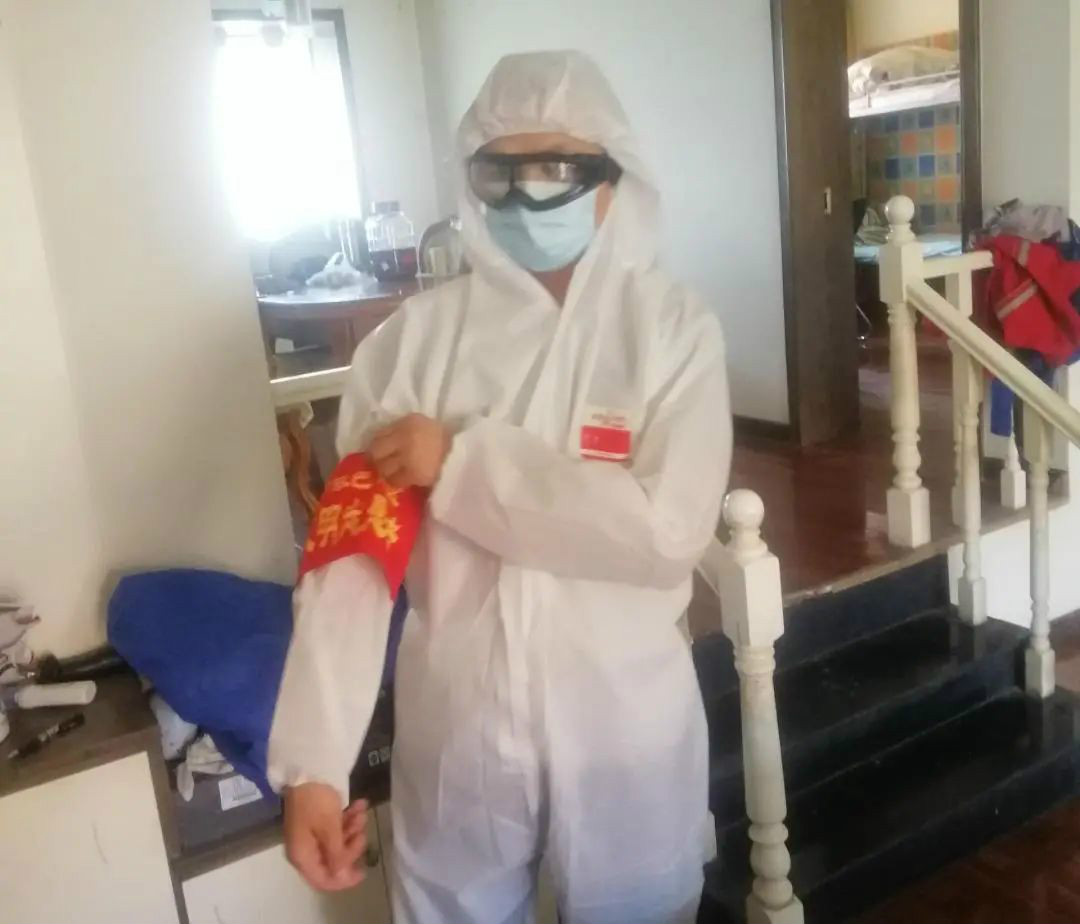 有你们，米兰在线登录-米兰(中国)
无畏！——米兰在线登录-米兰(中国)
人新疆抗疫