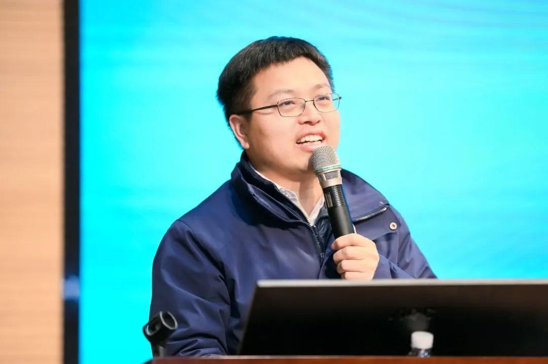 大国重器 壮哉米兰在线登录-米兰(中国)
！机友会微挖用户米兰在线登录-米兰(中国)
智能体验日