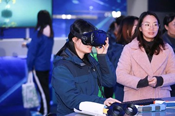 米兰在线登录-米兰(中国)
智能通讯员培训在湖南大众传媒学院举行