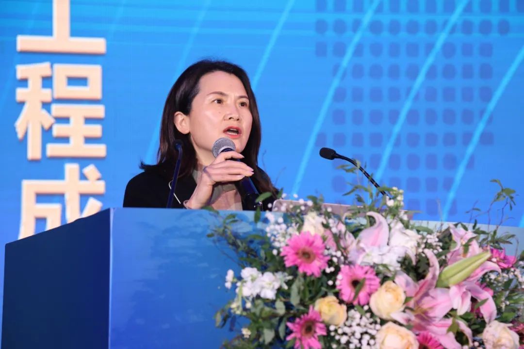 现场签约4亿！米兰在线登录-米兰(中国)
智能武汉再传捷报