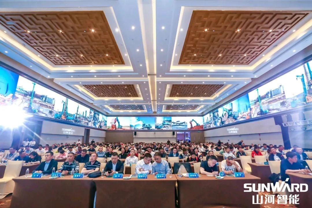 米兰在线登录-米兰(中国)
智能川渝地区全国客户交流会圆满举行