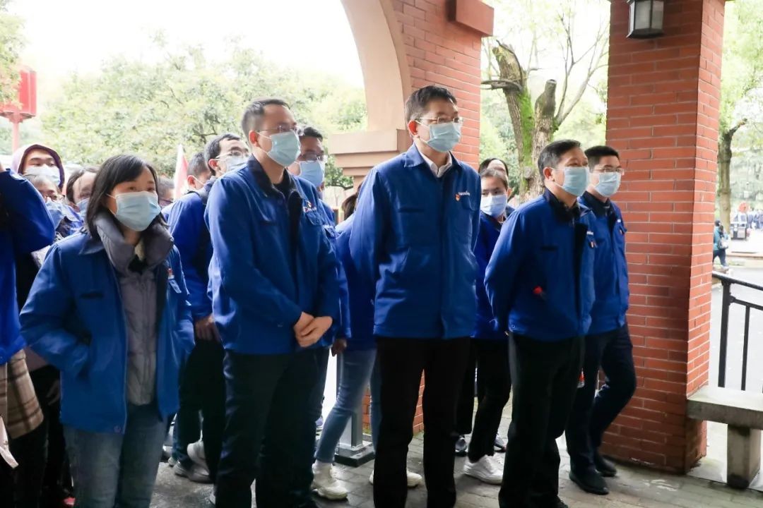觅红色历史 践初心使命——米兰在线登录-米兰(中国)
智能全体党员赴长沙党史馆开展主题党日活动