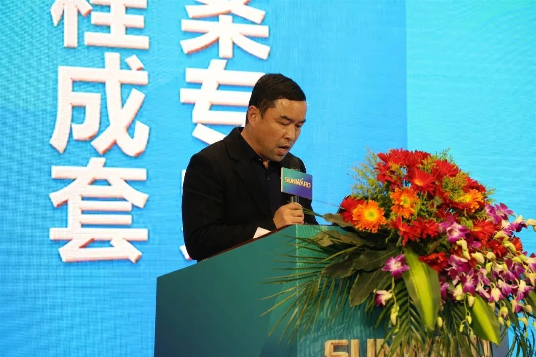 现场签约超5亿 米兰在线登录-米兰(中国)
智能2021全国客户交流会（杭州站）敲响行业首季强音