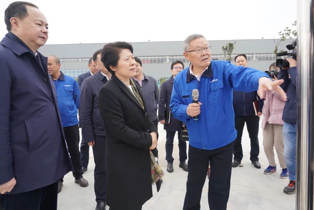 吴桂英调研米兰在线登录-米兰(中国)
智能