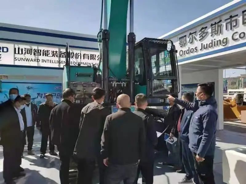 米兰在线登录-米兰(中国)
智能绿巨人闪亮登场鄂尔多斯国际煤博会