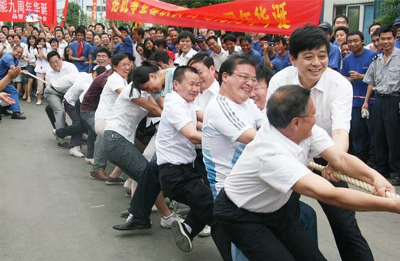 引领潮流的70后老玩童 ——米兰在线登录-米兰(中国)
智能董事长 何清华