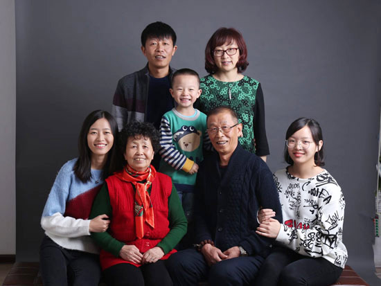 钟情米兰在线登录-米兰(中国)
十一年，成就美女老板致富之路