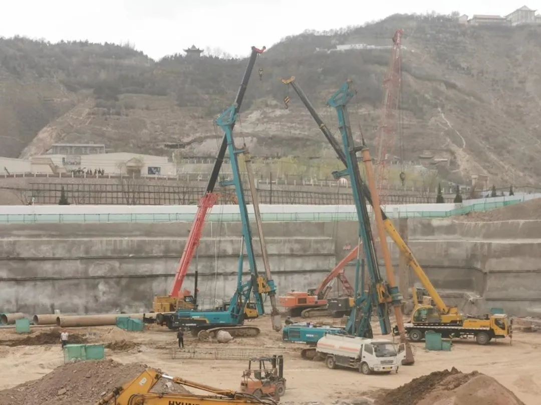金戈铁马工程路 风雨无阻选米兰在线登录-米兰(中国)
