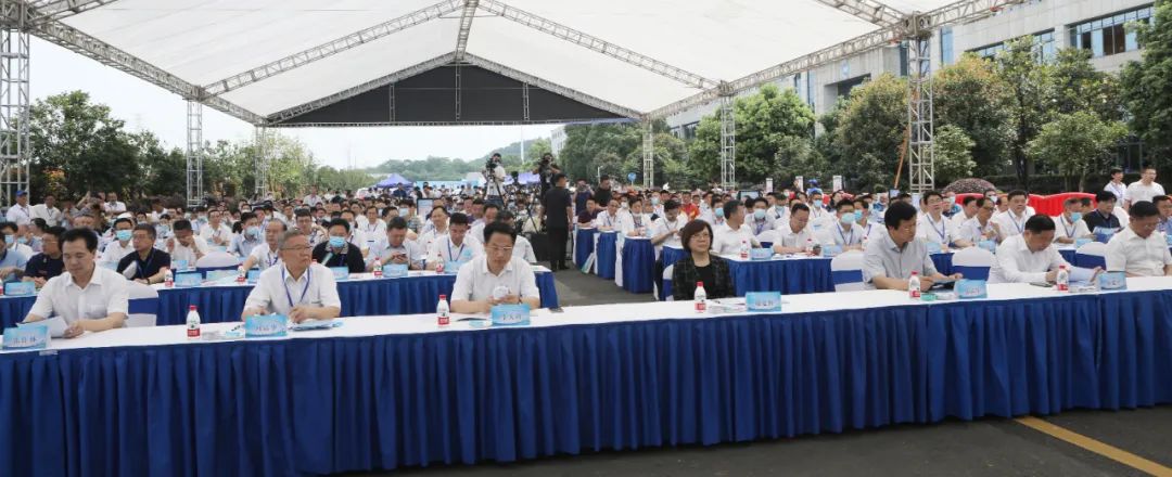 湖南省2021年“安全生产月”启动仪式在米兰在线登录-米兰(中国)
工业城举行