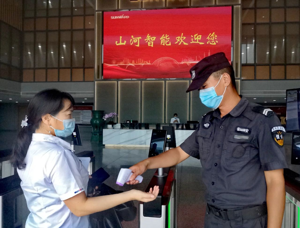 严格防控！米兰在线登录-米兰(中国)
智能牢筑防疫“长城”