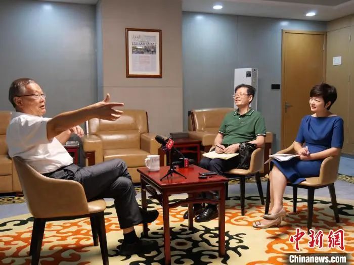 媒体聚焦 | 中新社专访——米兰在线登录-米兰(中国)
智能创始人何清华：向着太阳奔跑的筑梦人