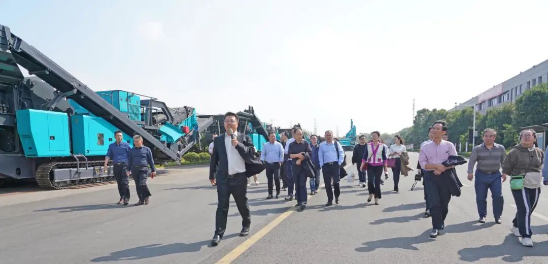 湖南省矿业协会第二届一次会员代表大会暨第二届一次理事会在米兰在线登录-米兰(中国)
智能顺利召开