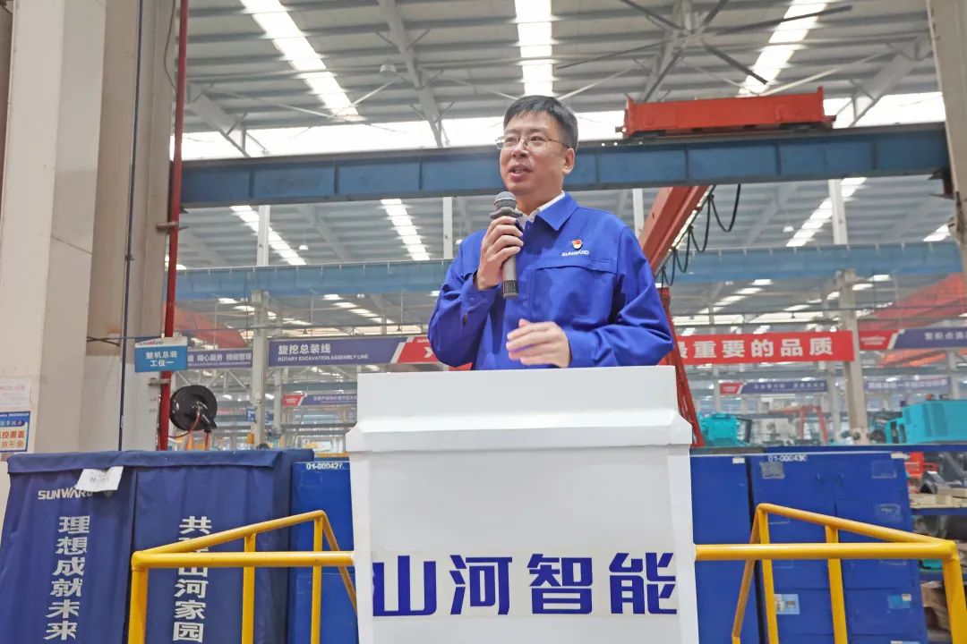向榜样学习！米兰在线登录-米兰(中国)
智能56名职工受到职工职业技能竞赛表彰