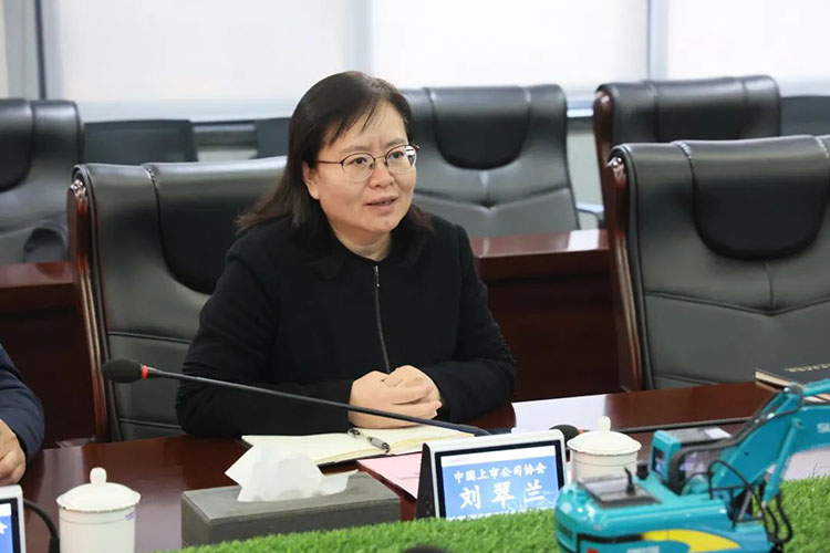 中国上市公司协会党委委员、副秘书长刘翠兰一行调研米兰在线登录-米兰(中国)
智能