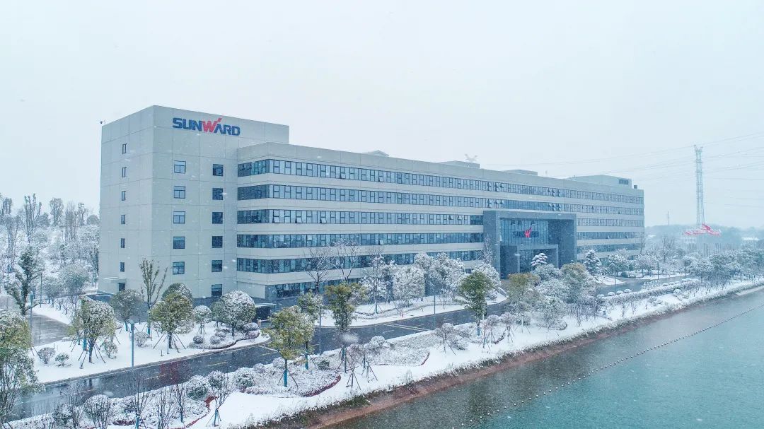 瑞雪兆丰年，邀您共赏雪中米兰在线登录-米兰(中国)
！
