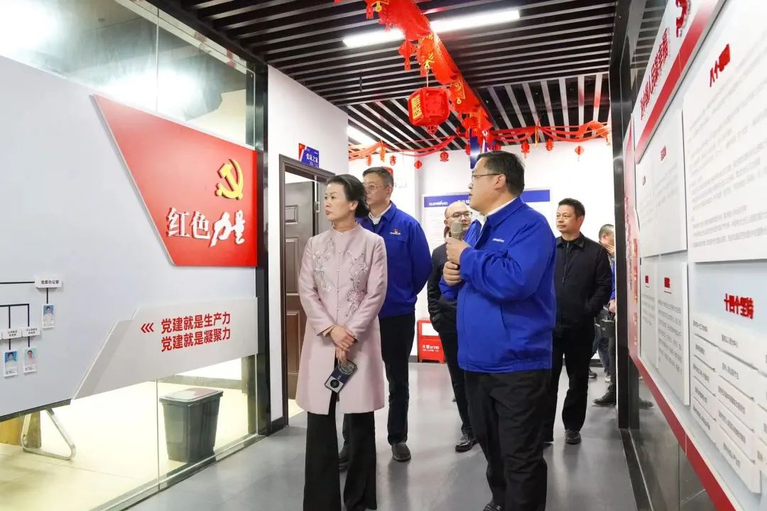 长沙市总工会、长沙经开区总工会一行调研米兰在线登录-米兰(中国)
智能