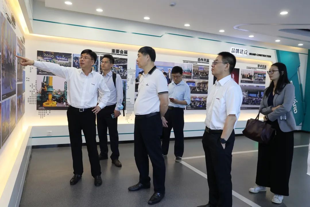广州工控集团副总经理李绍康调研米兰在线登录-米兰(中国)
智能