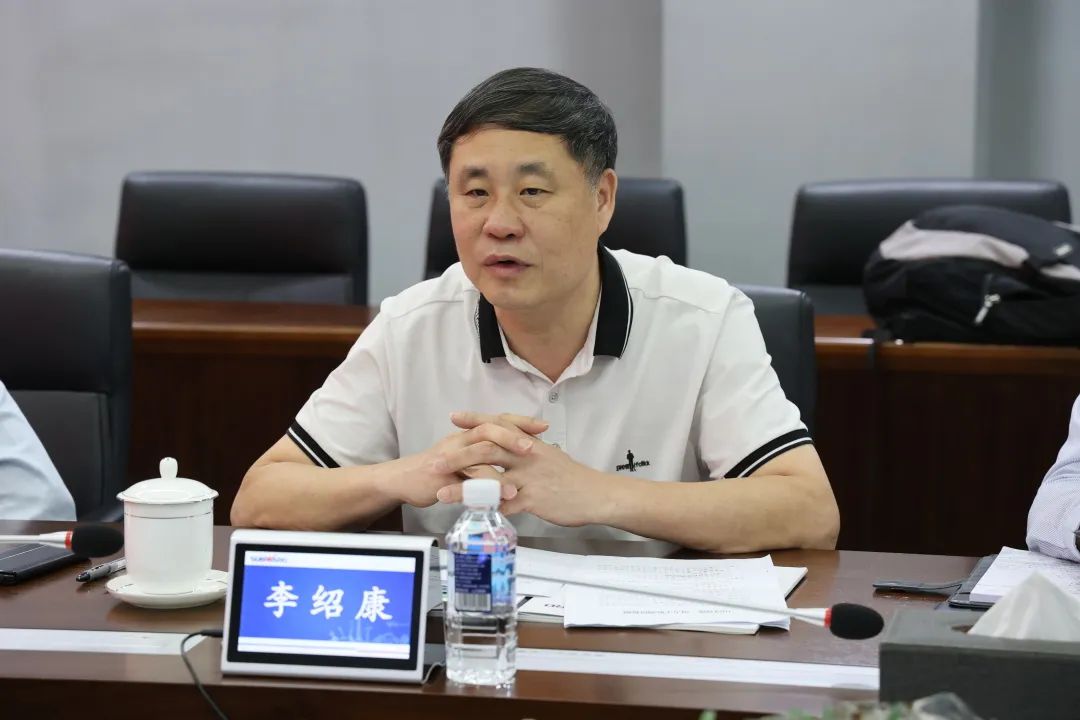广州工控集团副总经理李绍康调研米兰在线登录-米兰(中国)
智能
