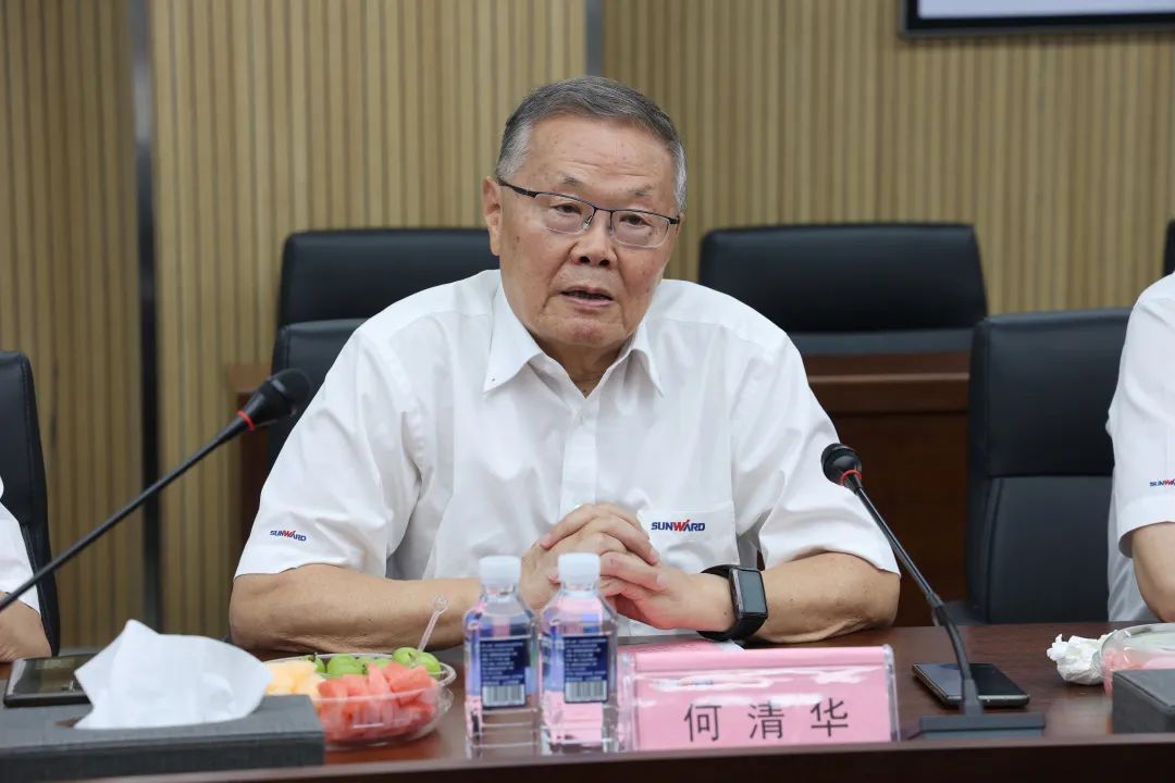 紫金矿业集团党委书记、董事长陈景河莅临米兰在线登录-米兰(中国)
智能考察交流