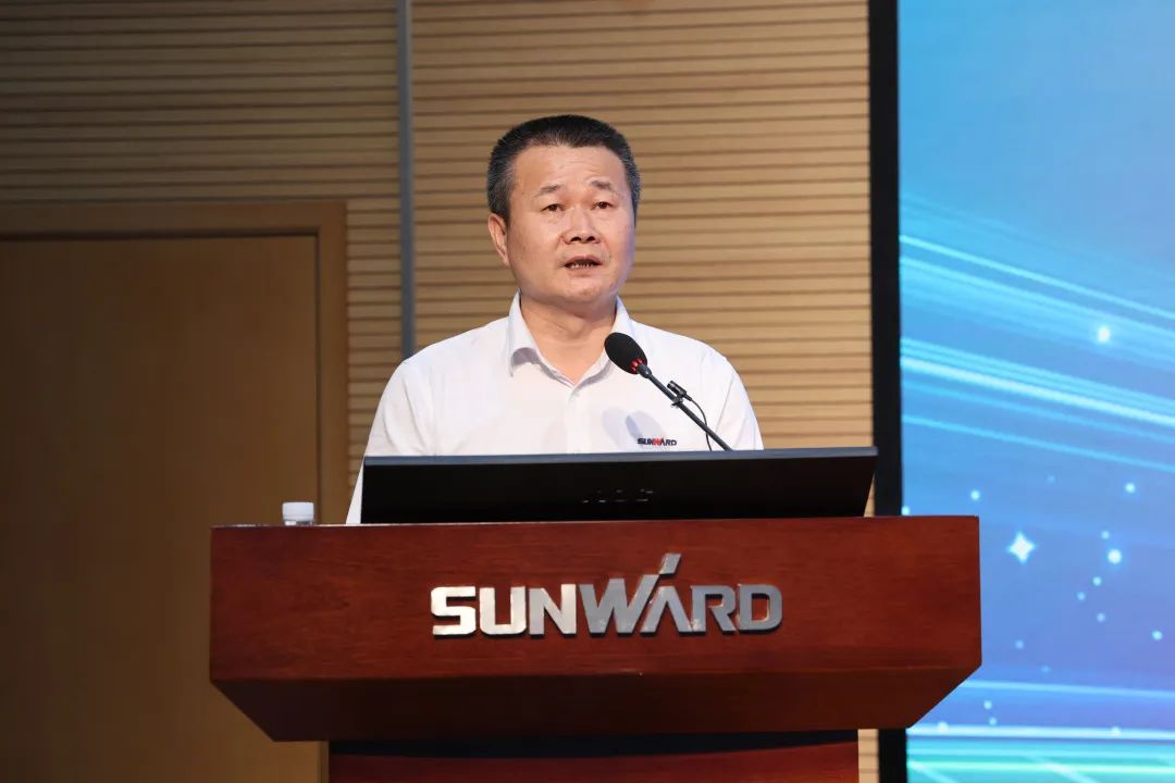 凝心聚力奋力拼搏，向高质量发展交出精彩答卷！米兰在线登录-米兰(中国)
智能召开全体干部大会