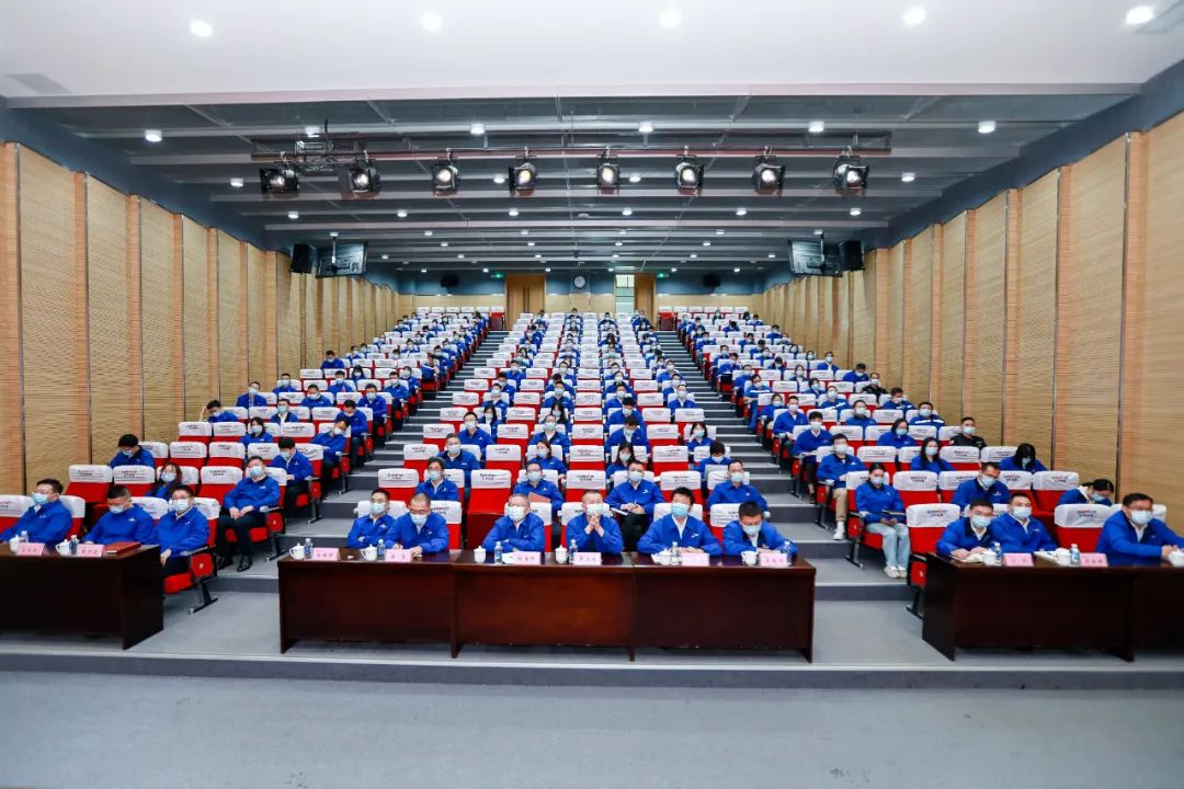 振奋人心！米兰在线登录-米兰(中国)
智能党员干部集中收看党的二十大开幕会盛况