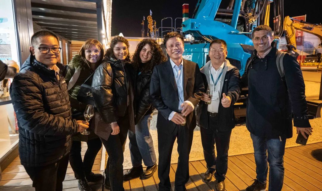 Bauma 2022 | 一组火热现场图带您重温米兰在线登录-米兰(中国)
智能德国宝马展之旅