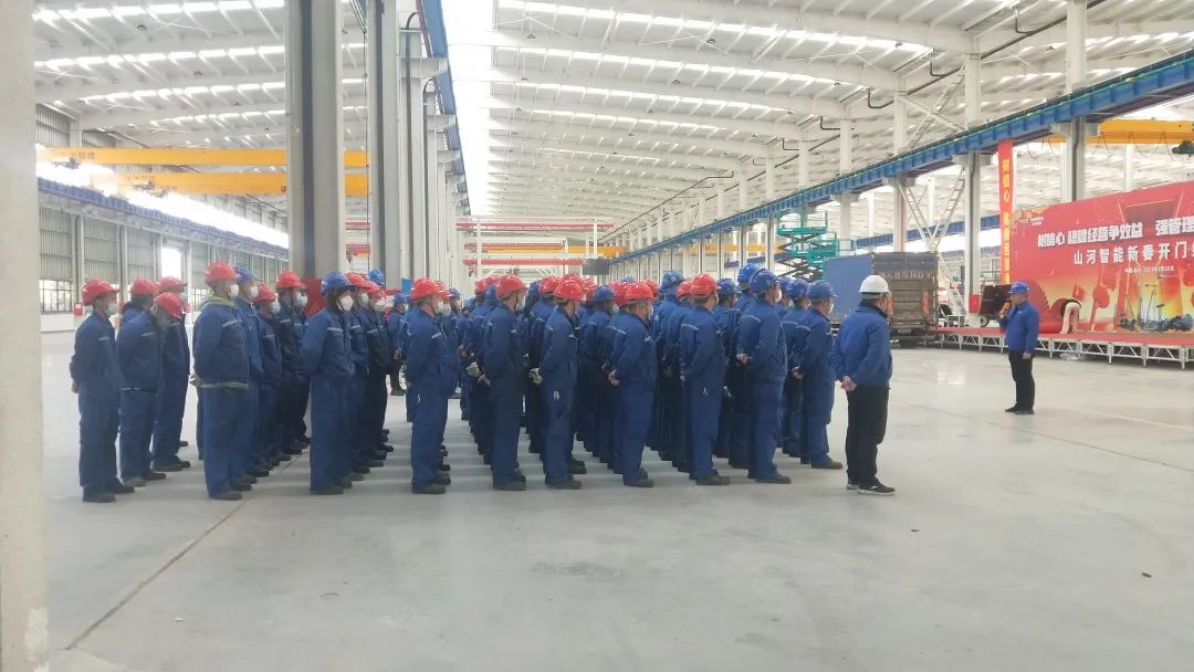 吹响复工“冲锋号”，全力冲刺“开门红”！米兰在线登录-米兰(中国)
智能高空机械复工复产进行时