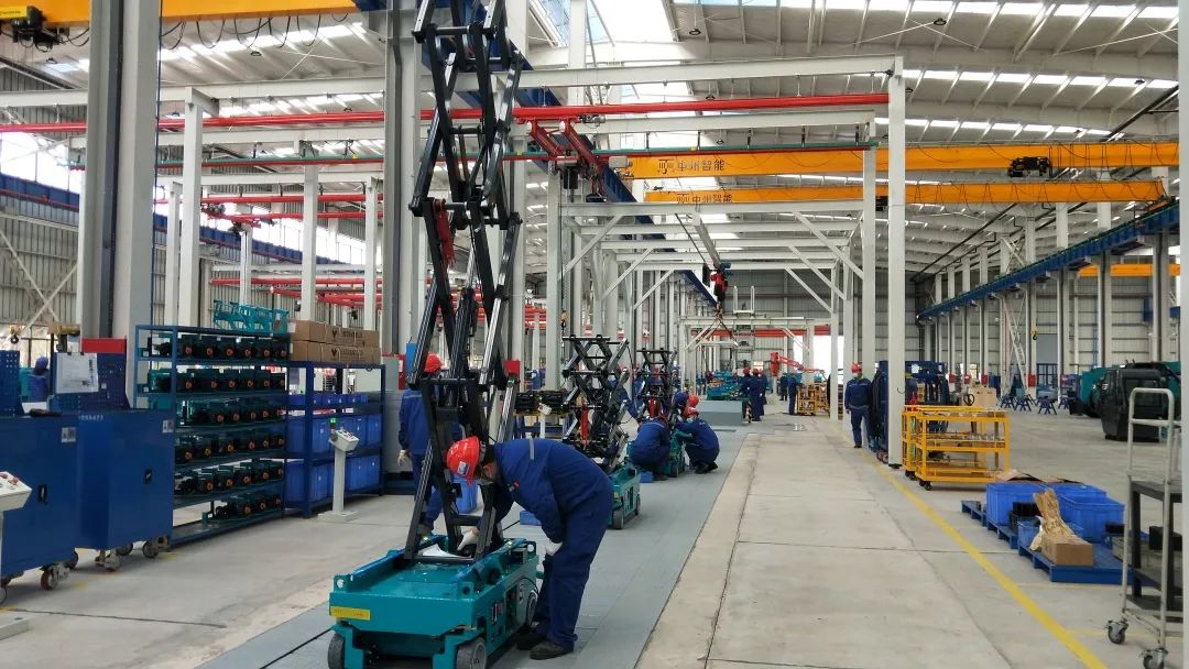 吹响复工“冲锋号”，全力冲刺“开门红”！米兰在线登录-米兰(中国)
智能高空机械复工复产进行时