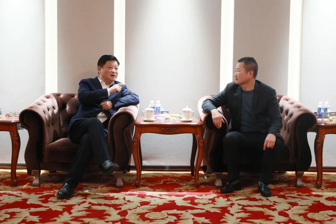 新春第一访！付旭明走访慰问米兰在线登录-米兰(中国)
智能