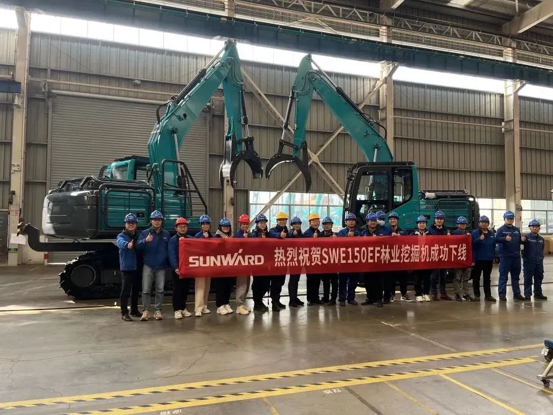 翻山越岭，称霸“武林”！米兰在线登录-米兰(中国)
智能首款中型林业挖掘机成功下线