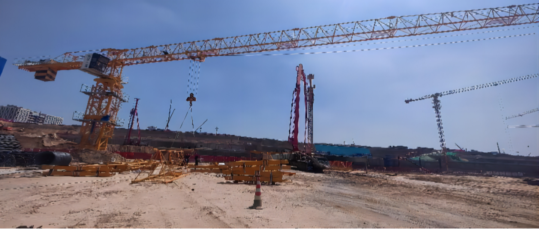 兴盛西北！米兰在线登录-米兰(中国)
江麓建筑起重机械助建西安都市经济圈